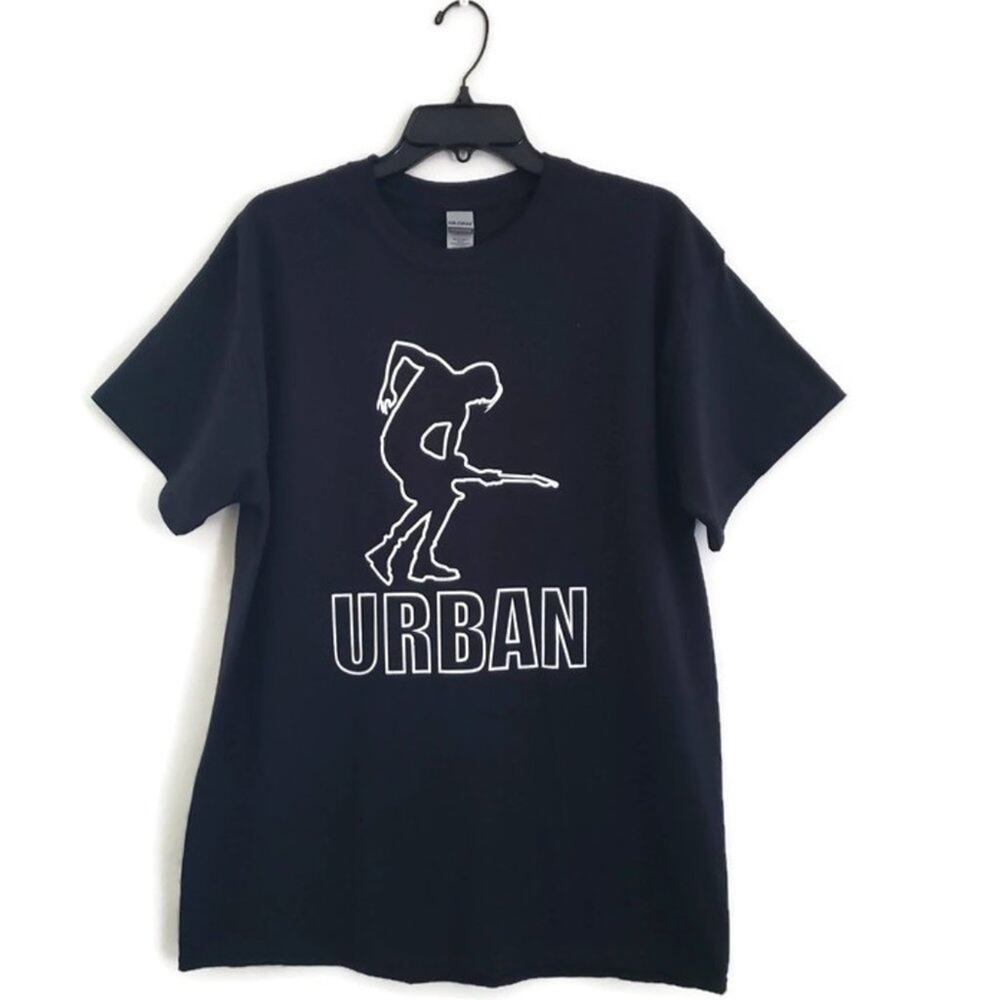 Gildan Men's Graphic Black Tee Short Sleeve Urban Large